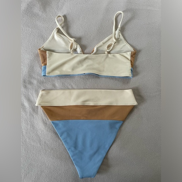 Free People Beach Riot swimsuit - Picture 2 of 4